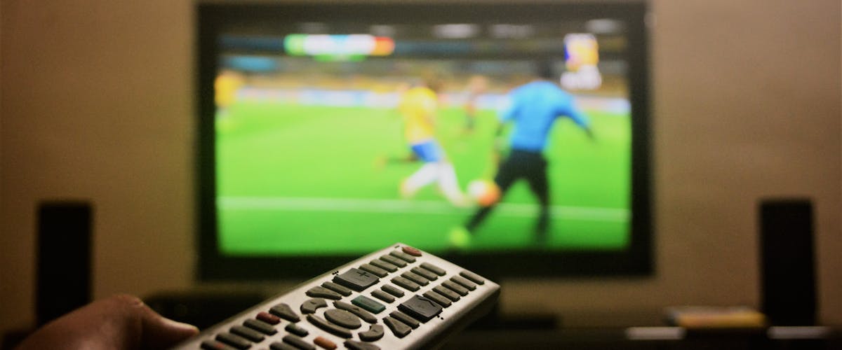 הגדרת TiviMate IPTV על Firestick – EPG ומועדפים בעברית